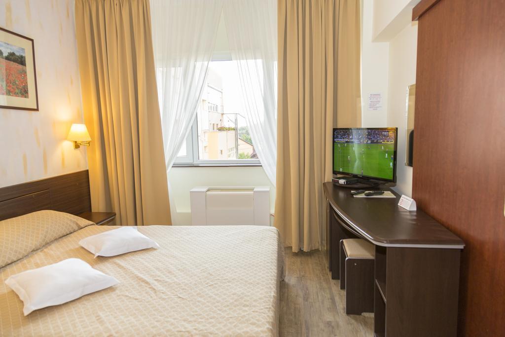 Hotel Germisara Geoagiu Bai Ngoại thất bức ảnh
